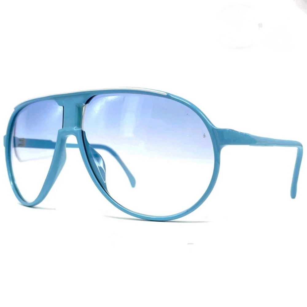 Stylish Blue Aviator Sunglasses
